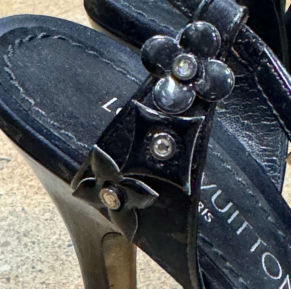 LOUIS VUITTON Y2K Vintage Black Strappy Heels Sz. 7 1/2