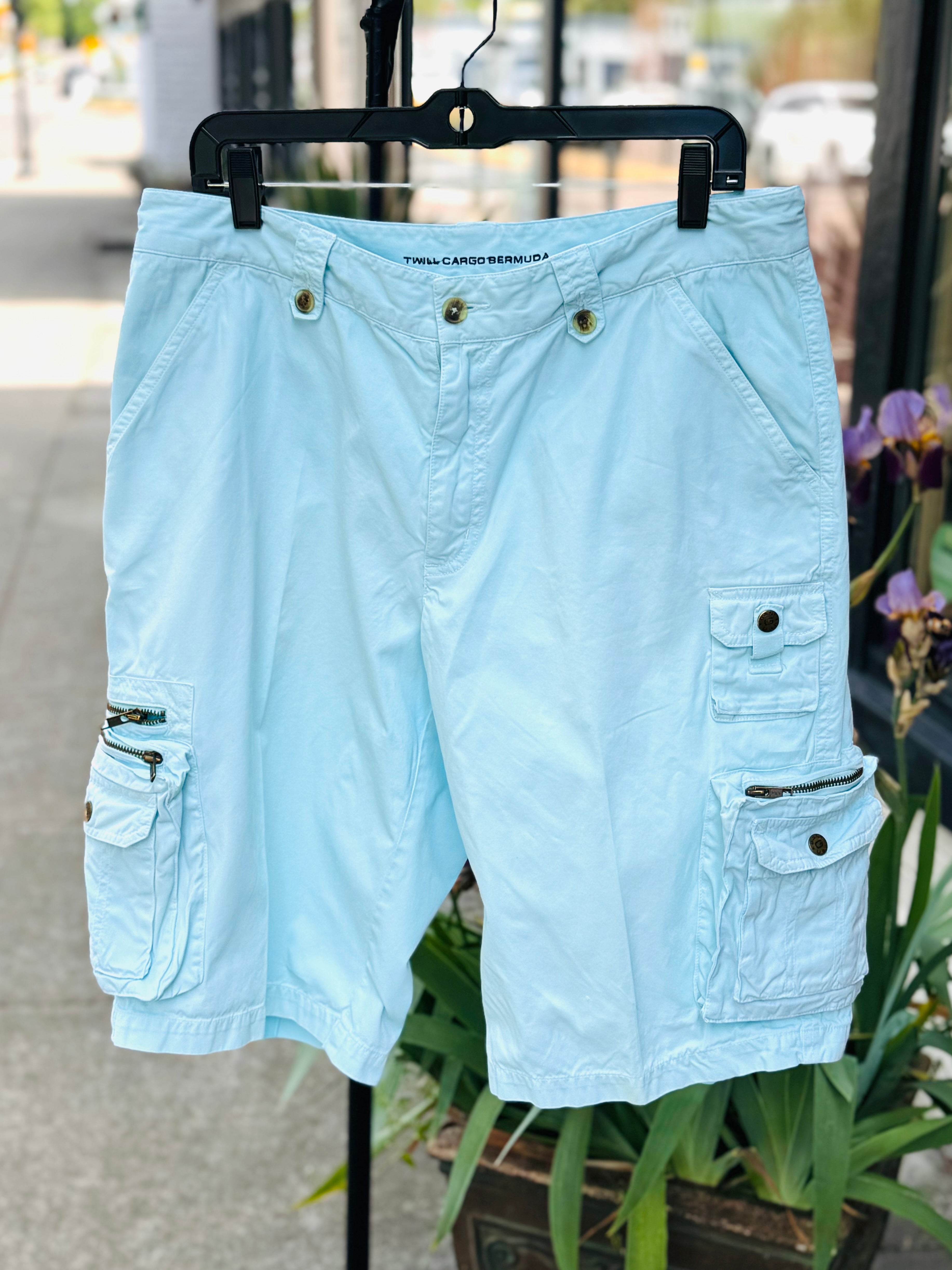 Vintage 90’s GANT Men’s Light Blue Cargo Pants Sz. 34