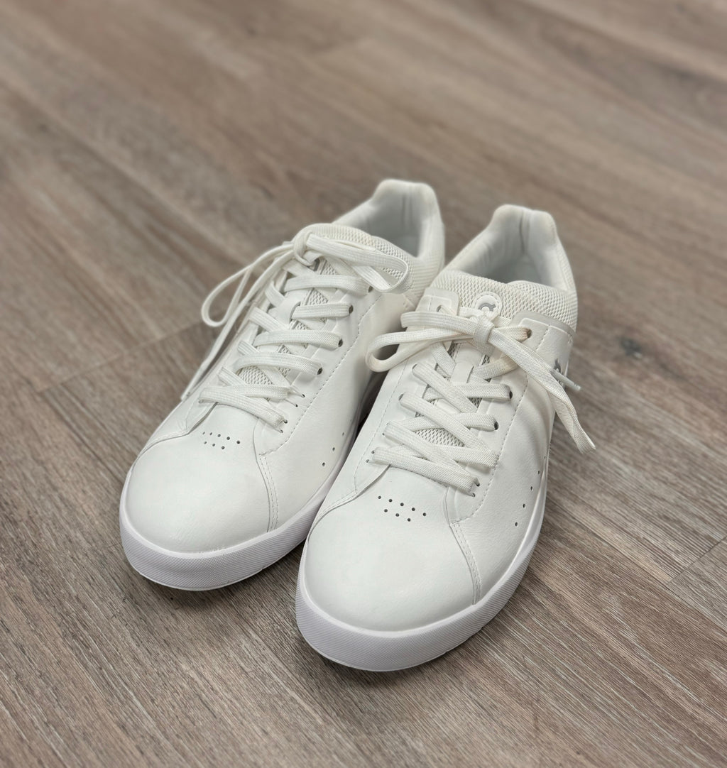 ON The Roger White Running Tennis Woman’s Shoes Sz. 10