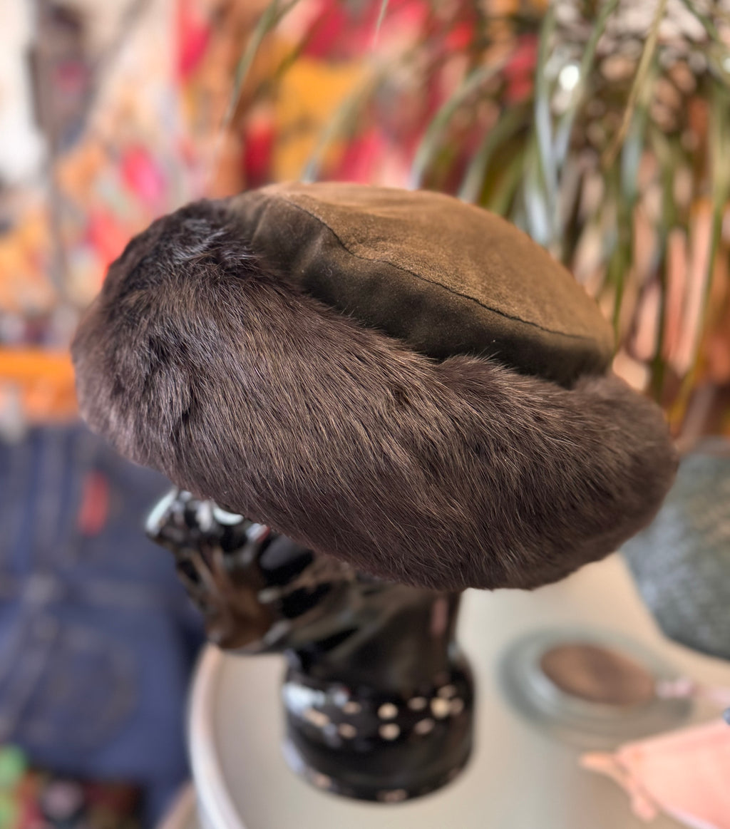 Folio Vintage Russian Styled Genuine Fur Hat