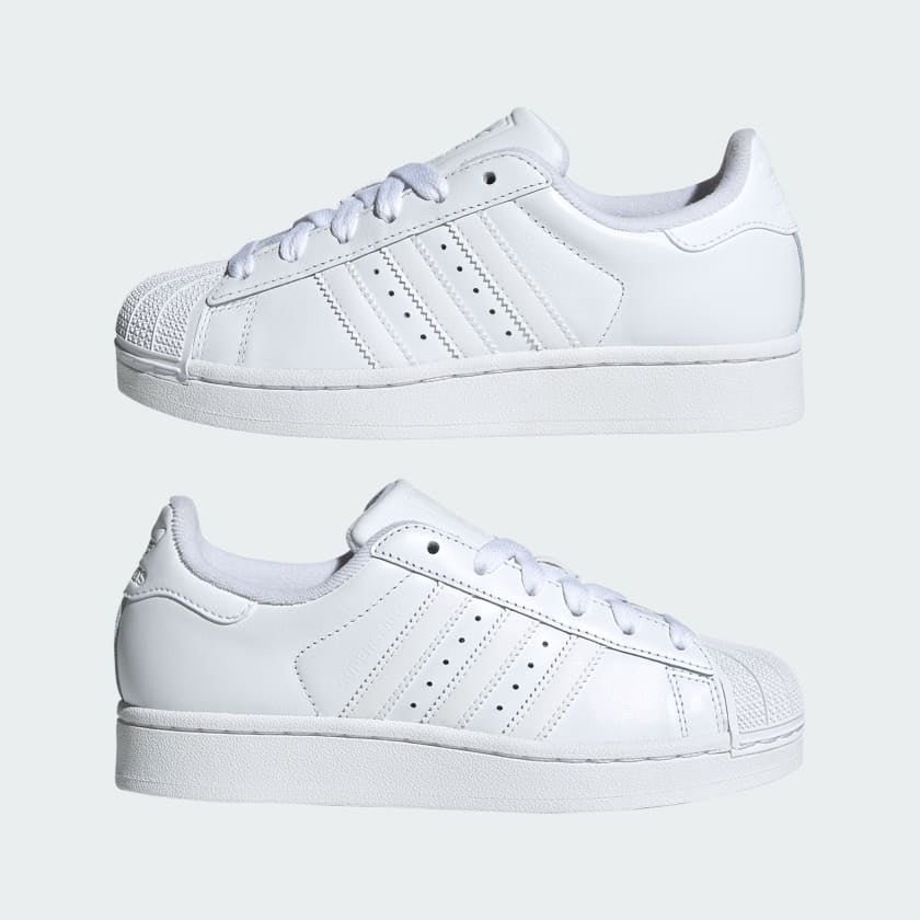 adidas Superstar Triple White Low Top Sneakers NEW Sz. 6M / 7W