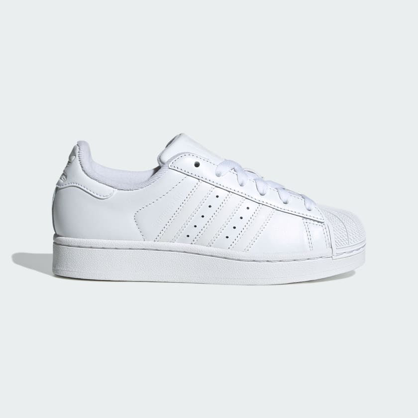 adidas Superstar Triple White Low Top Sneakers NEW Sz. 6M / 7W
