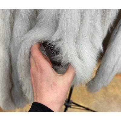 Vintage SAGA FOX Rodeo Dr. 100% Fox Fur Satin Lined Coat - Medium