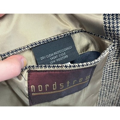 Vintage Men’s Burberrys Tan & Black Houndstooth Wool Blazer Burberry Jacket - XL