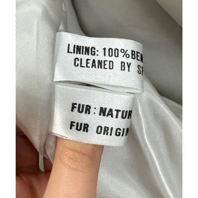 Vintage SAGA FOX Rodeo Dr. 100% Fox Fur Satin Lined Coat - Medium