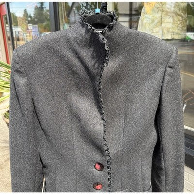 Vintage VALENTINO + Patty Ann Exclusives Grey Wool Skirt Suit Size 10
