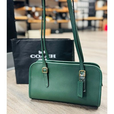 SOLD! COACH Hunter Green Glovetanned Leather Swing Zip Bag CM565 New w/Tags