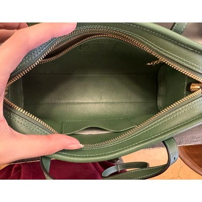 SOLD! COACH Hunter Green Glovetanned Leather Swing Zip Bag CM565 New w/Tags