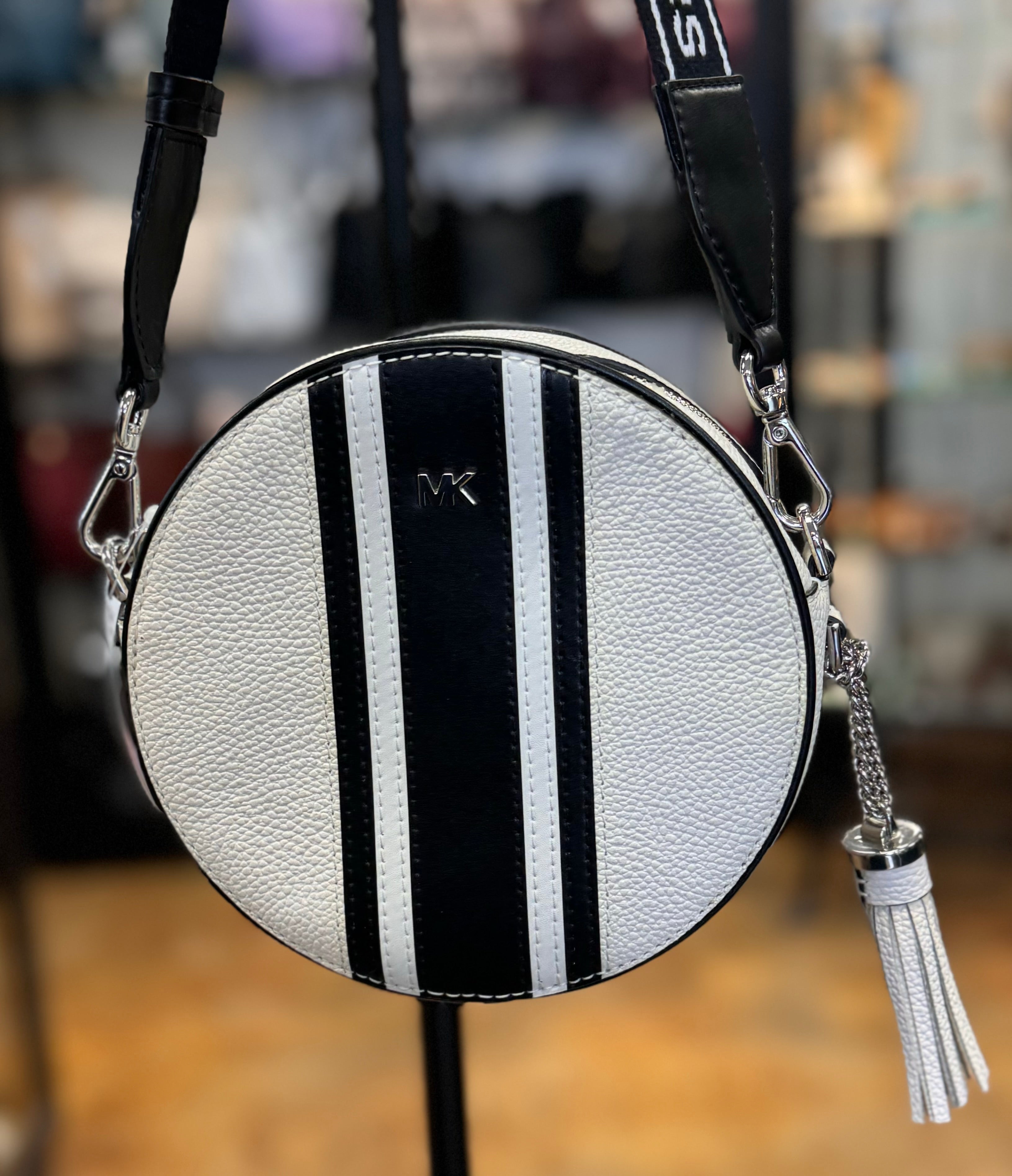 MICHAEL KORS White & Black Leather Canteen Crossbody Bag