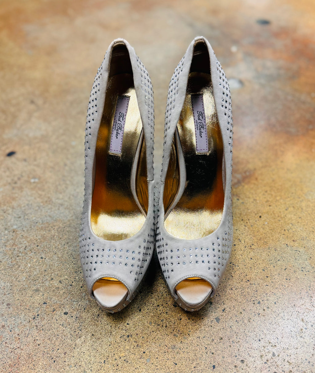 TED BAKER Taupe Studded Peep Toe Heels Sz. 7
