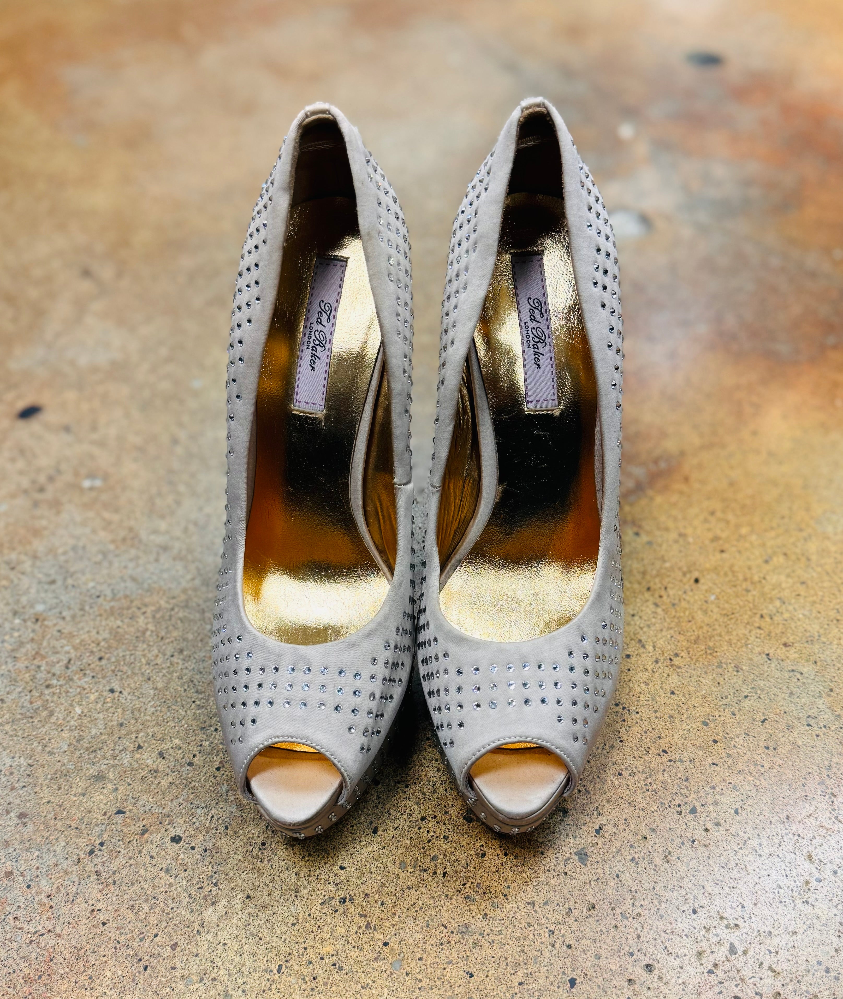 TED BAKER Taupe Studded Peep Toe Heels Sz. 7