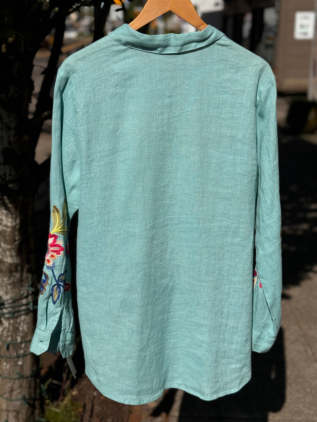 JOHNNY WAS Gracey 100% Linen Embroidered Teal Top Large