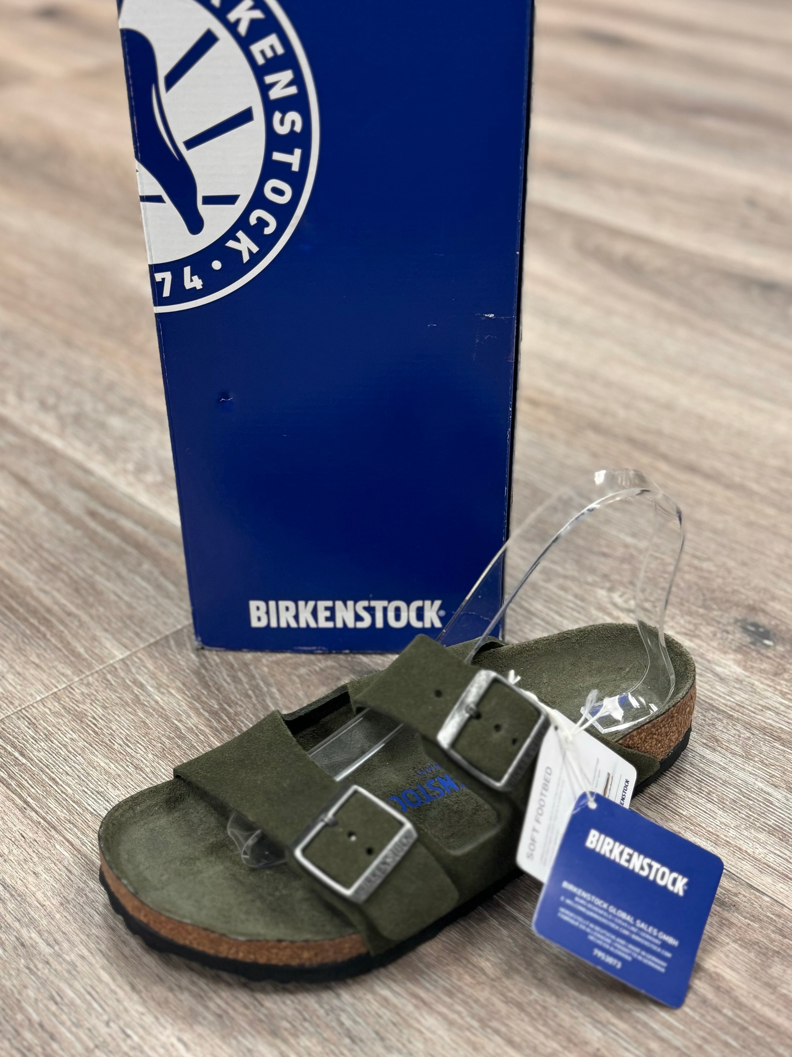 BIRKENSTOCK Green Suede Arizona Soft Footbed Sandals Sz. 38 NEW w/Box!