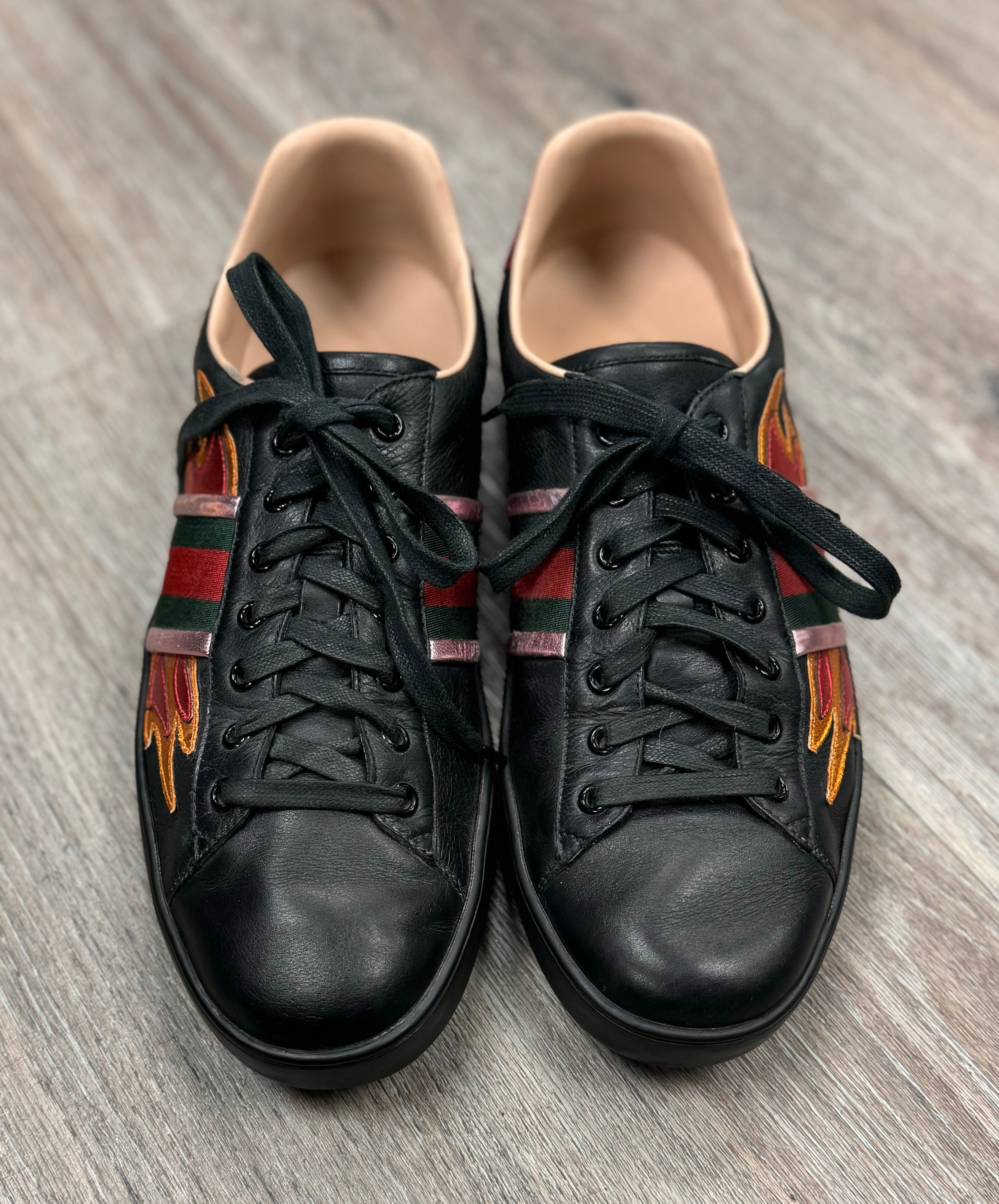 GUCCI Men’s Black Flame Ace Sneakers Sz. 9