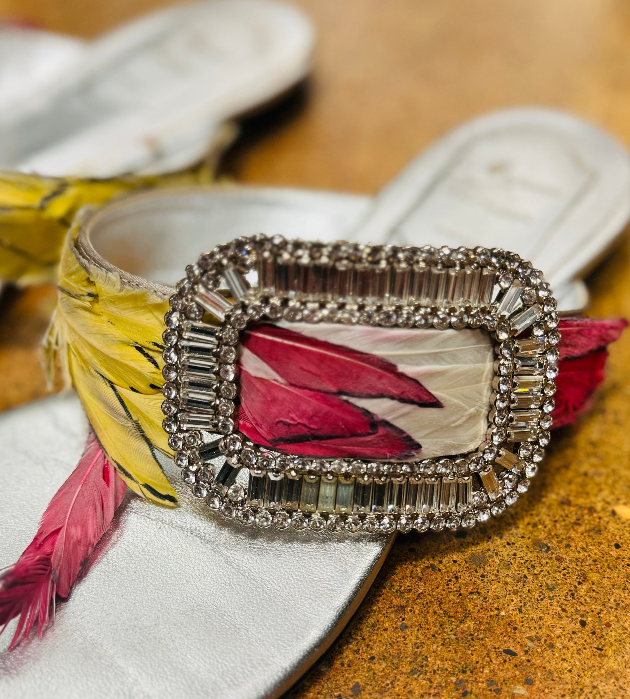 Roger Vivier Silver Crystal Buckle Feather Accent Thong Sandals Sz. 6 1/2