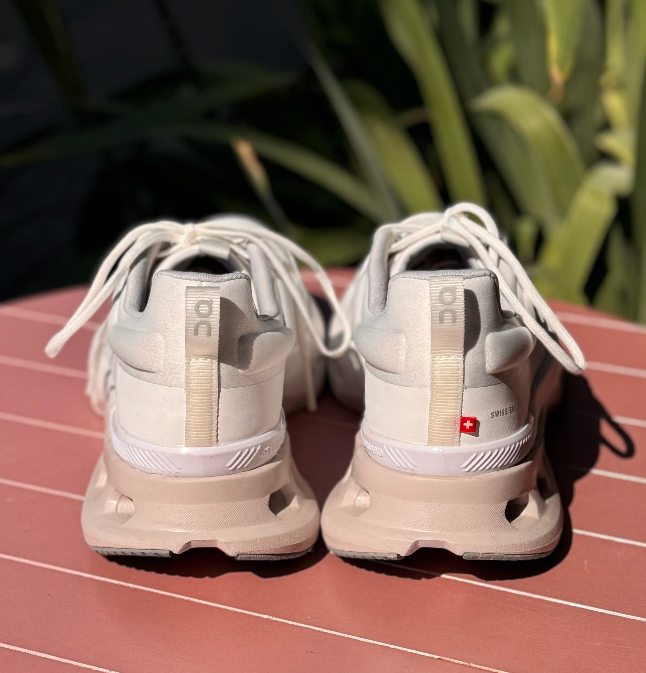 ON Cloud Cloudnova X White Sneakers Sz. 9