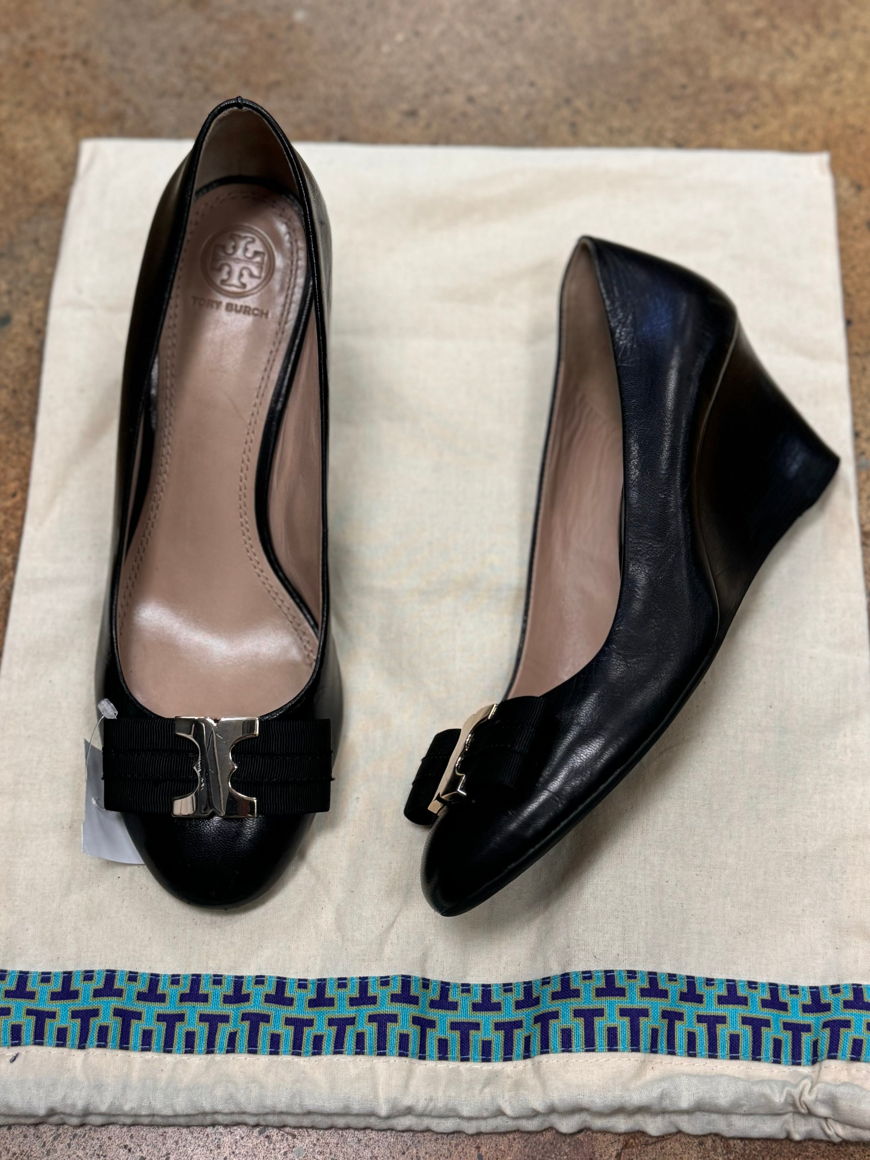 TORY BURCH Black Gemini Link Bow Leather Shoes Sz. 8 1/2