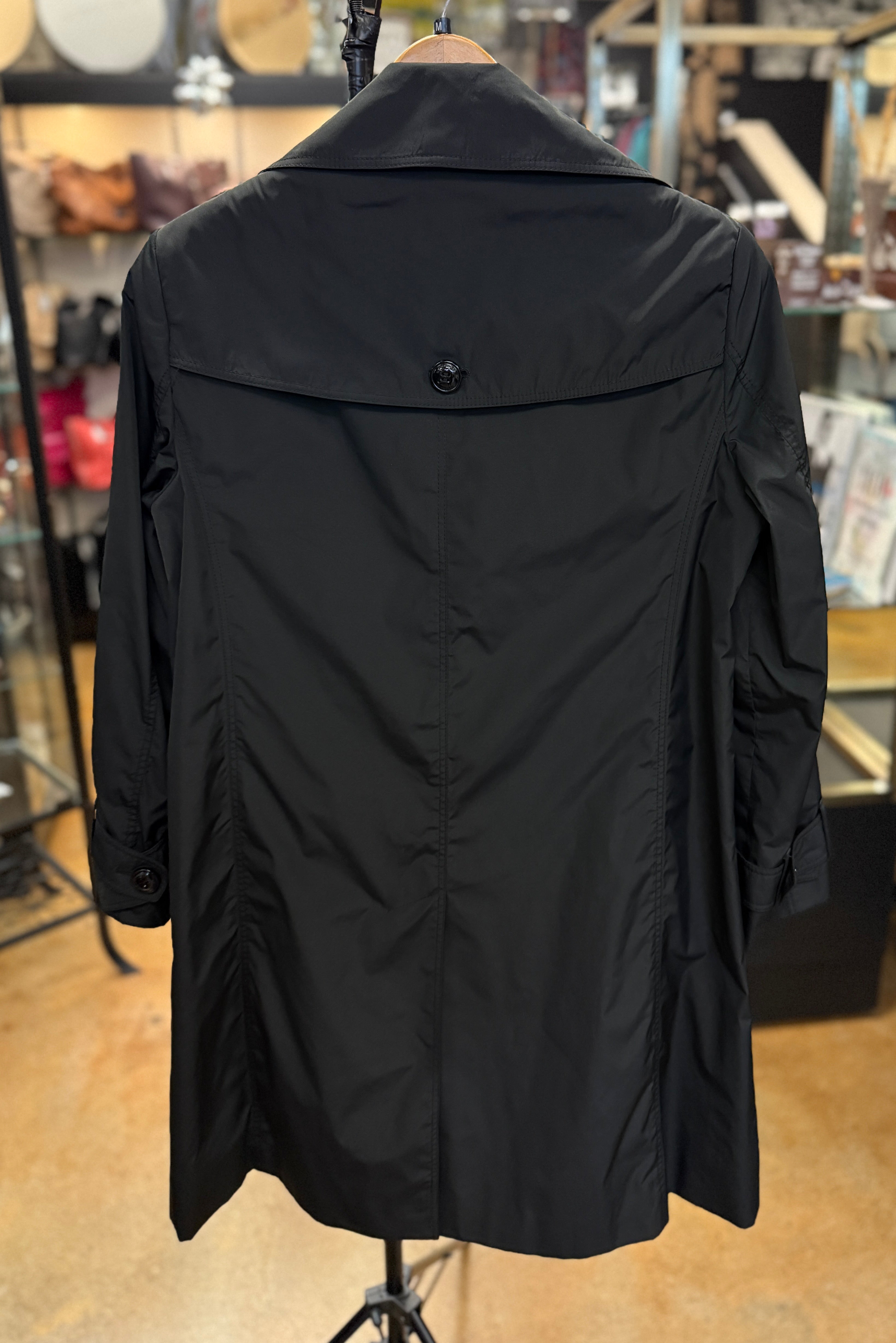 SOLD! BURBERRY London Black Lightweight Trench Coat w/Nova Check Lining Sz. 8