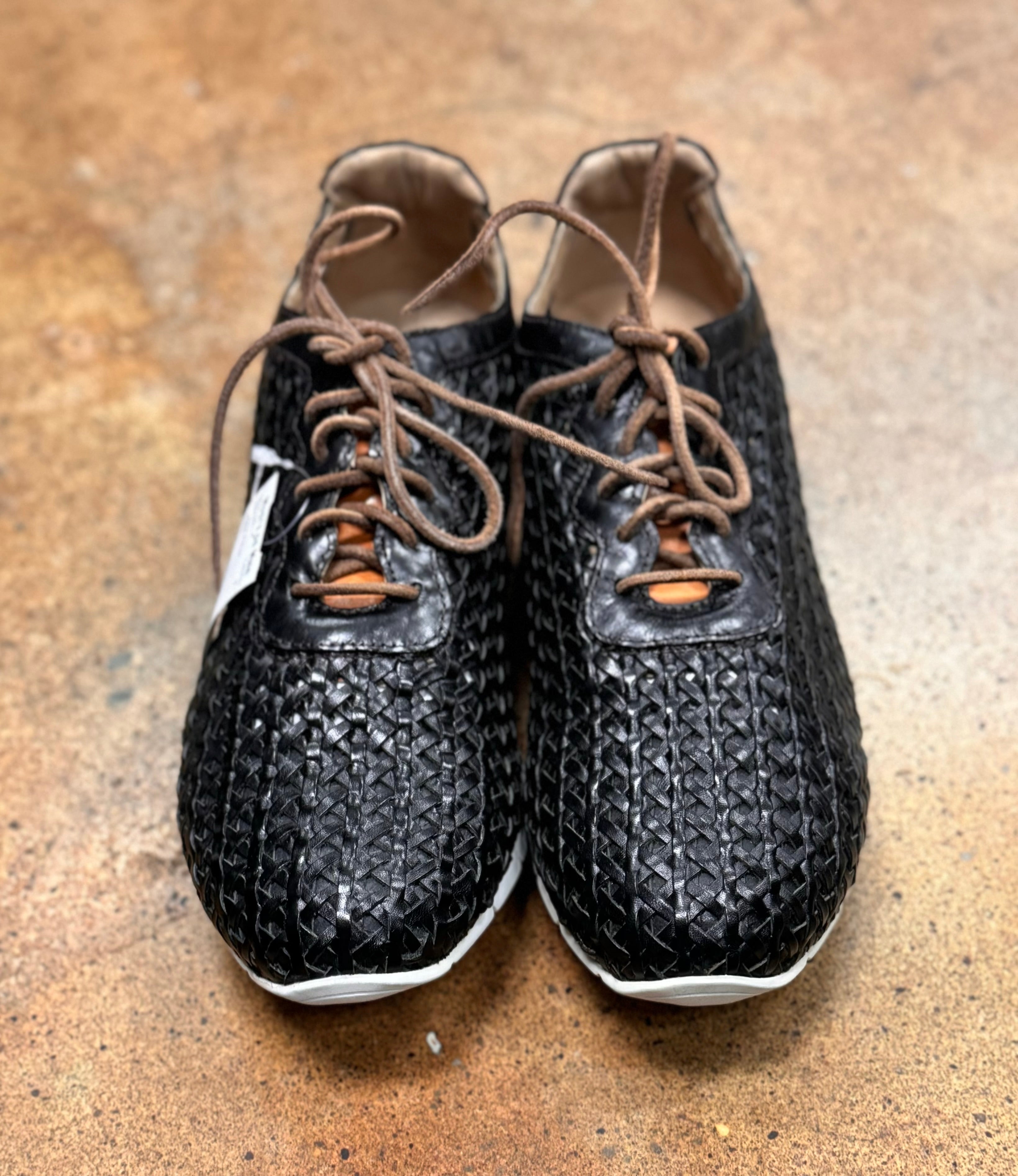 DONALD PLINER Black Woven Leather Men’s Sneakers Sz. 10 1/2