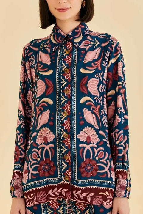 FARM RIO Seashell Tapestry Button Up Top - Medium