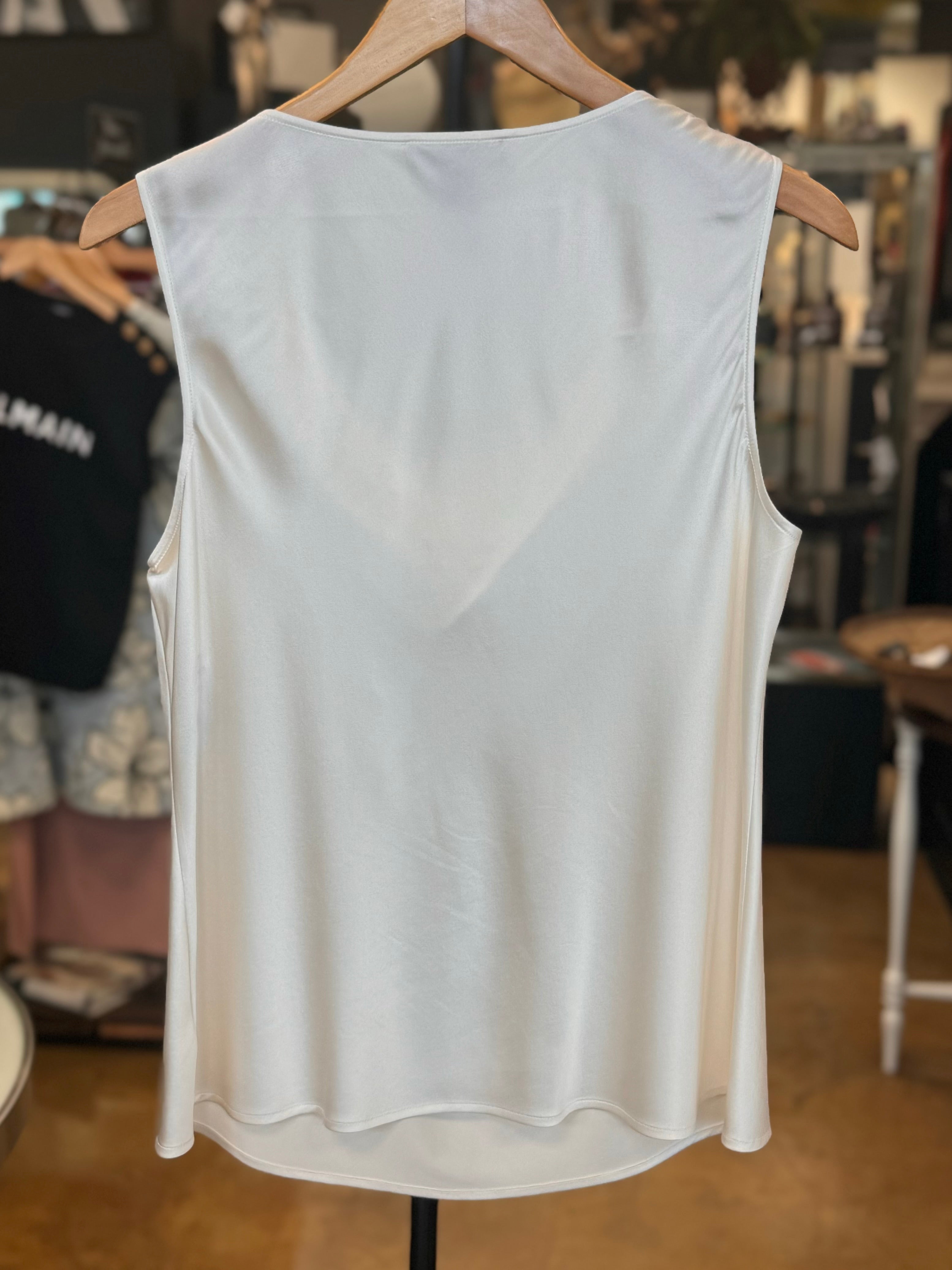 ST. JOHN Silk Scoop Neck Cami - Large
