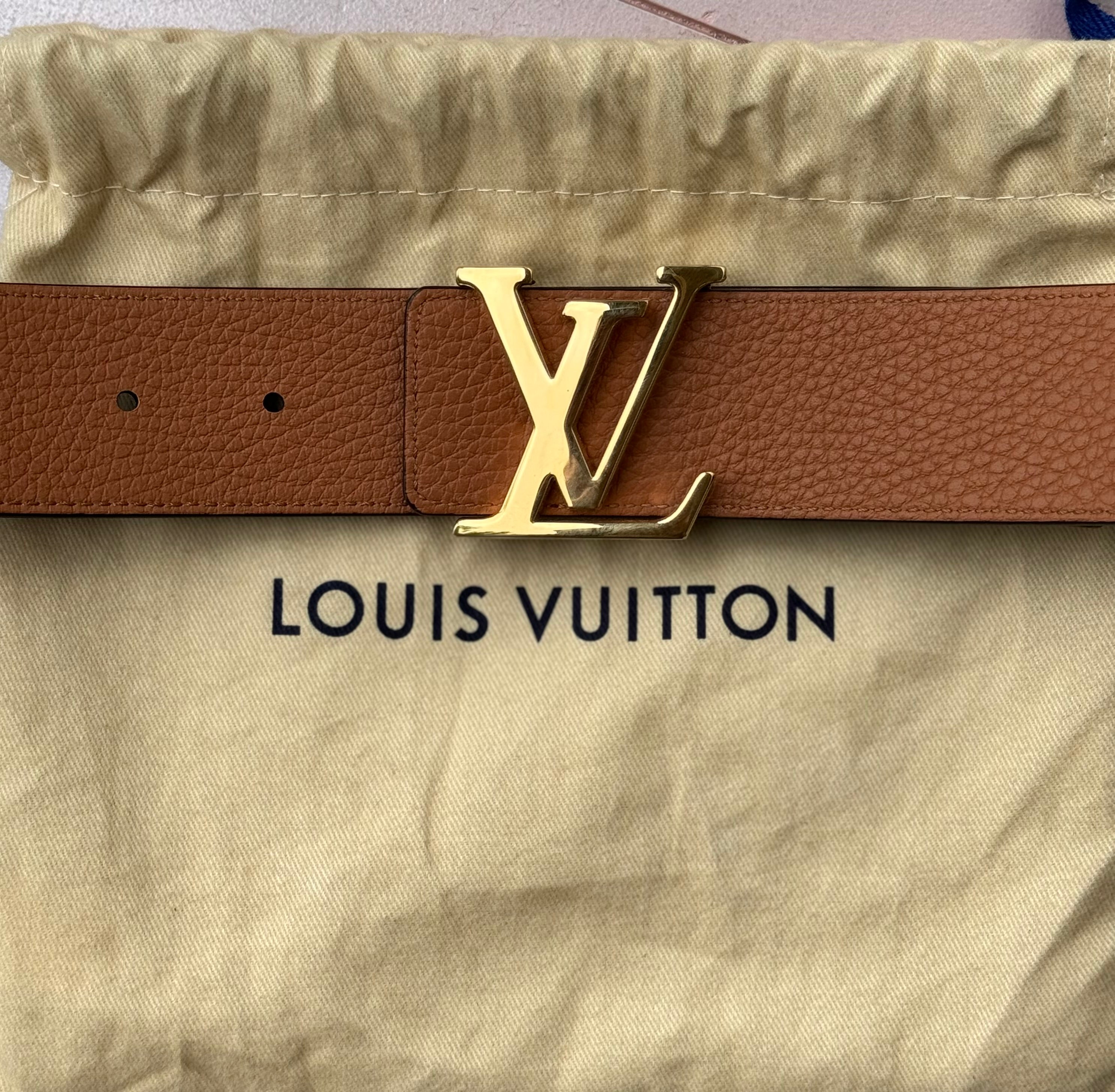 LOUIS VUITTON Black & Brown Leather Reversible LV Belt Sz. 44