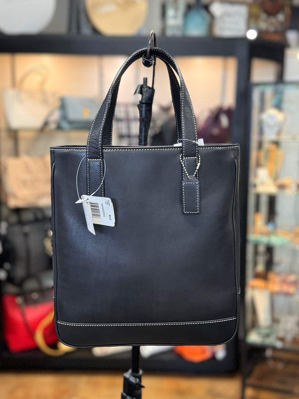 SOLD! Vintage Y2K COACH Black Leather Shoulder Bag NEW!