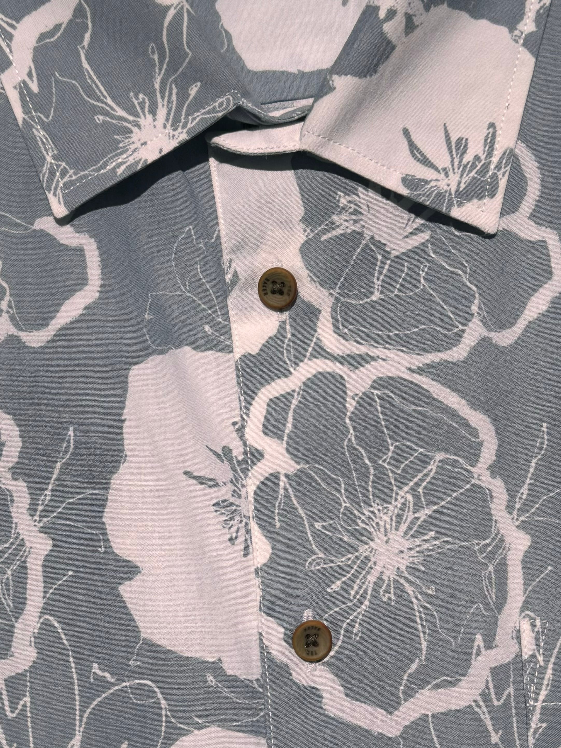 Men's TED BAKER Floral Short Sleeve Button-Up Shirt Large