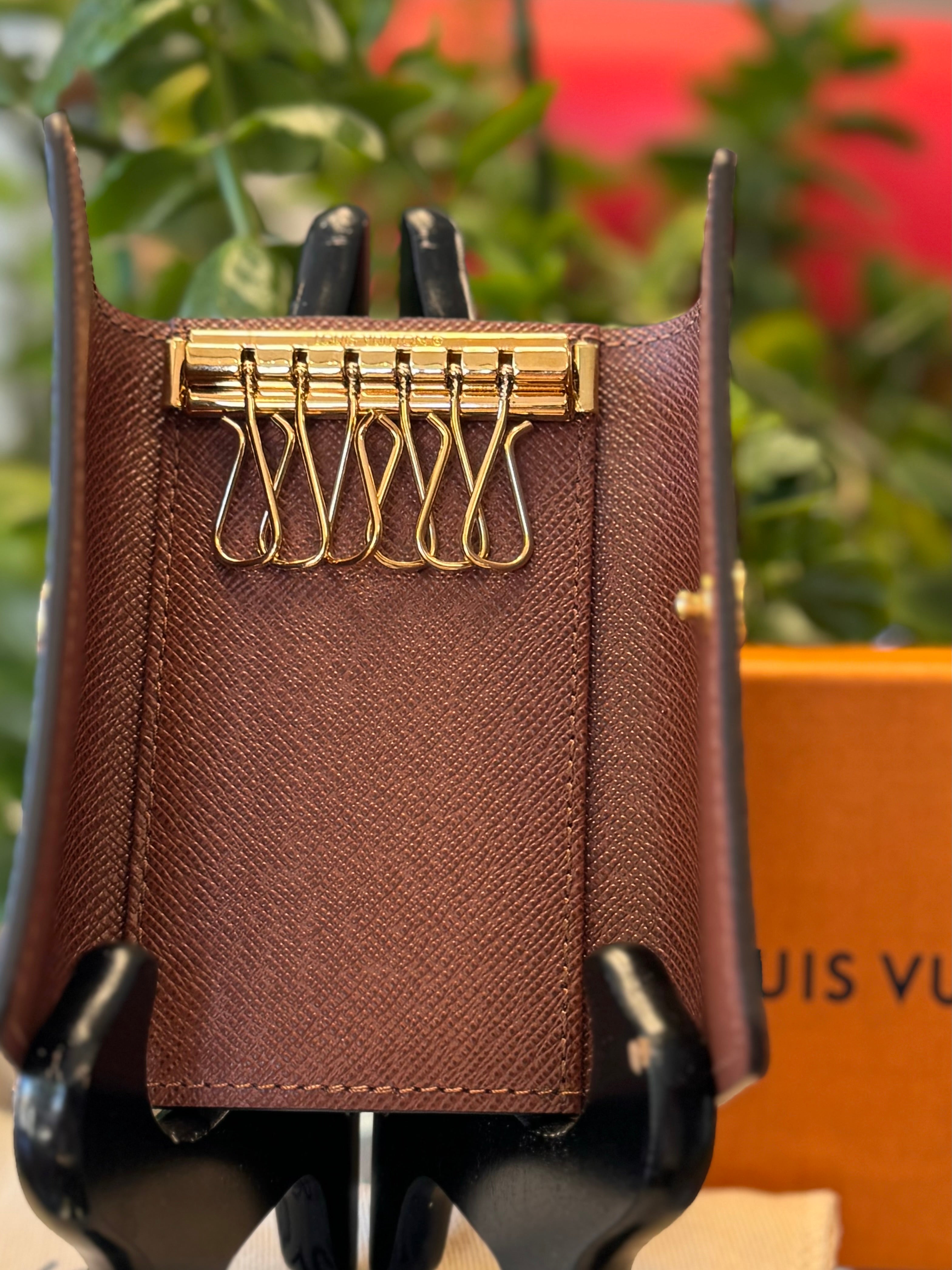 LOUIS VUITTON Monogram 6 Fold Over Key Holder