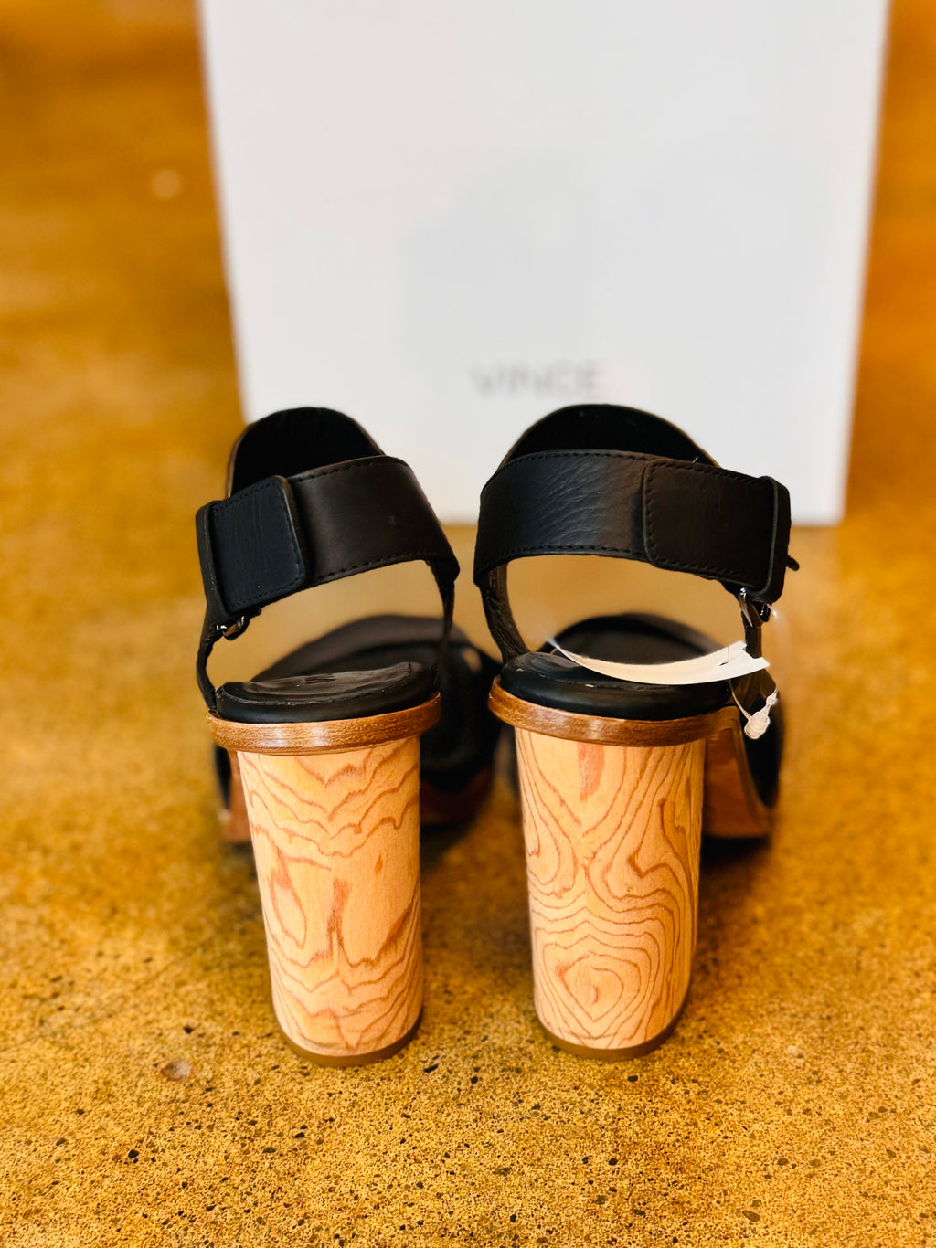 VINCE. Haley Black Leather Heeled Sandals Sz. 7 1/2