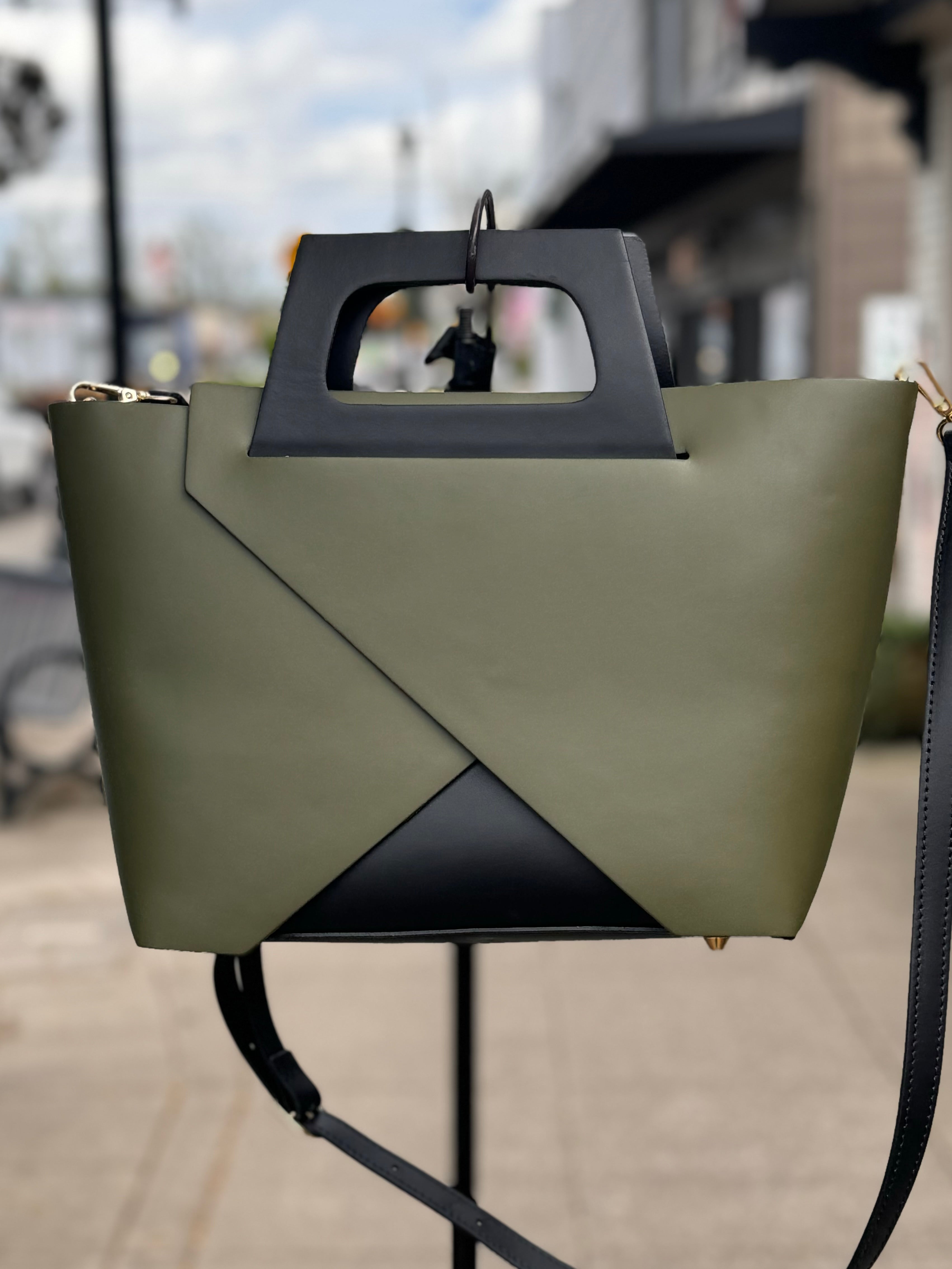 SOLD! STELLA BIANCA Green & Black Leather Tote Satchel