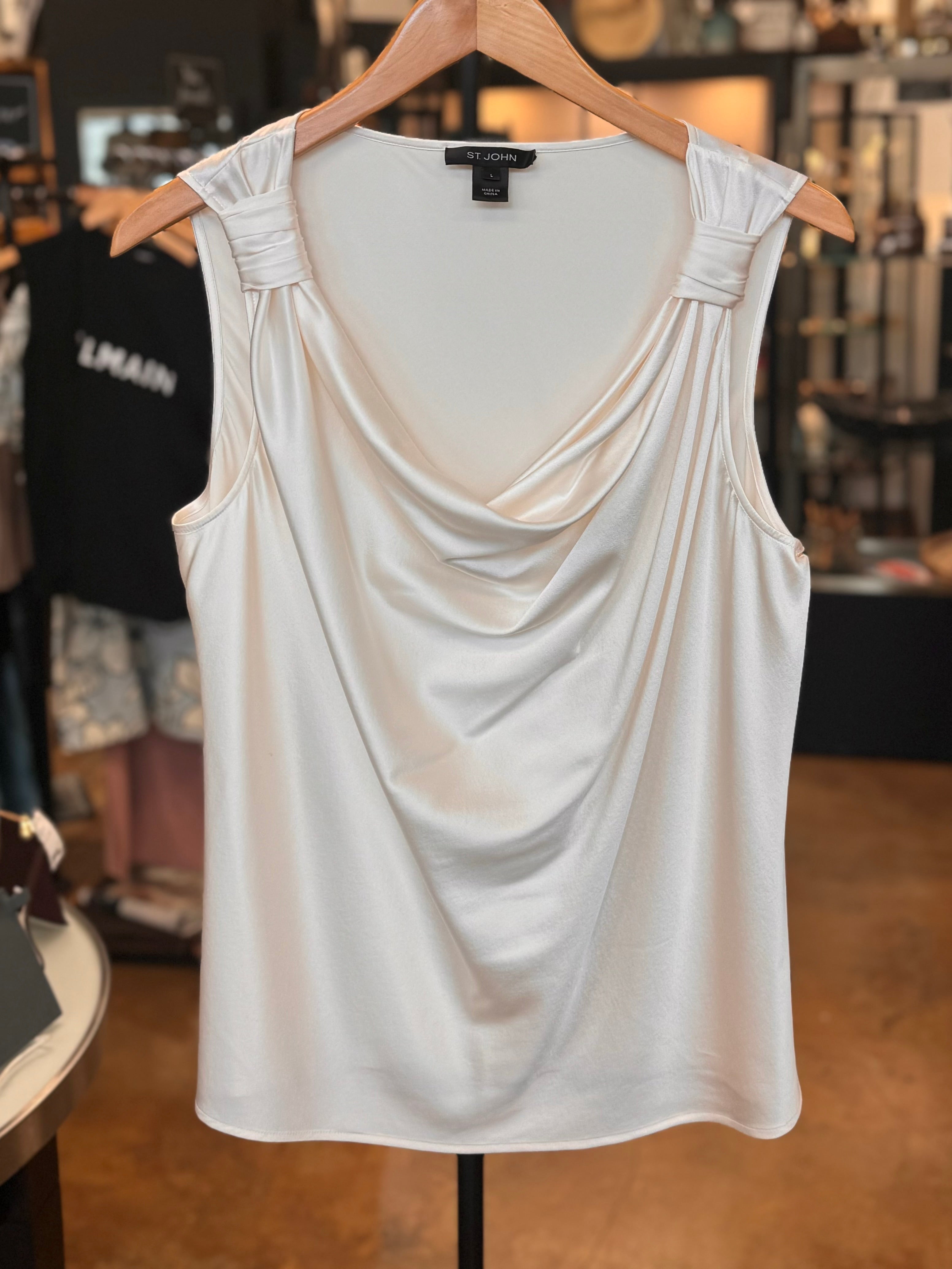 ST. JOHN Silk Scoop Neck Cami - Large