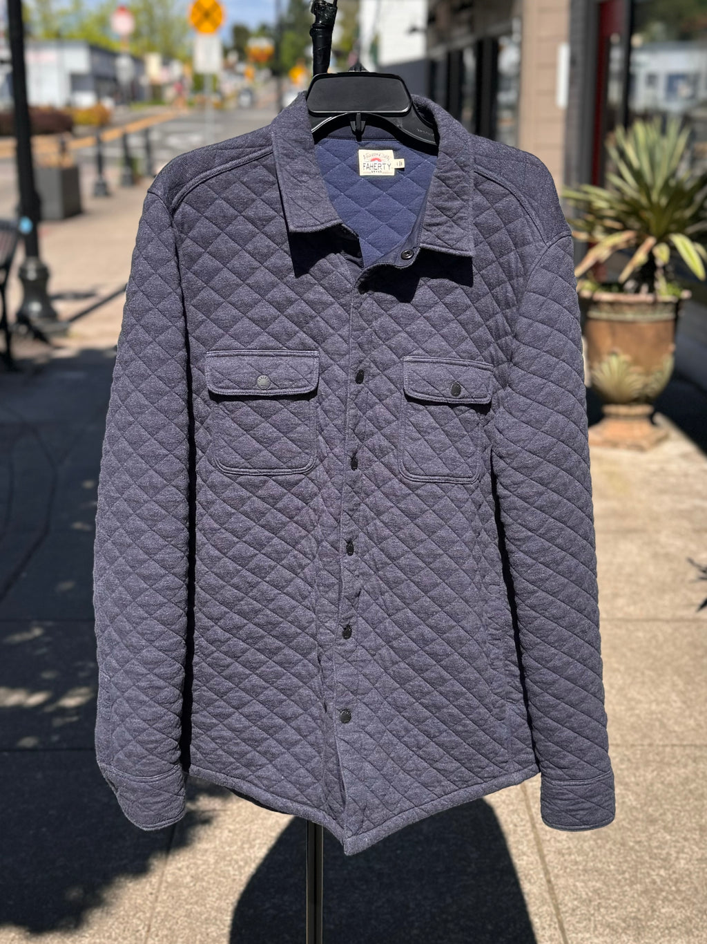 Men's FAHERTY Navy Quilted Button Zip Jacket Large
