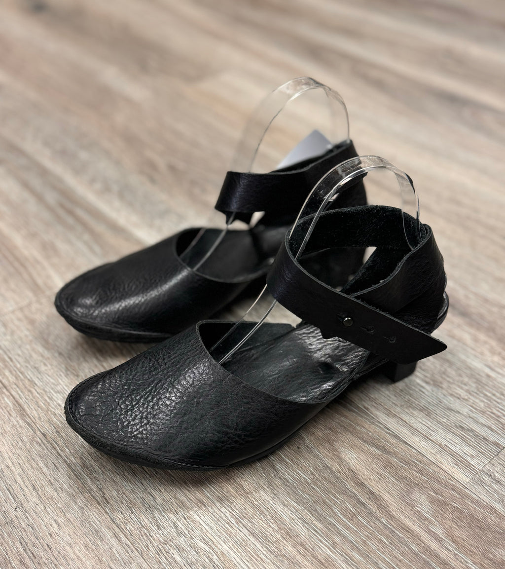 trippen Black Leather Ankle Wrap Shoes Sz. 9