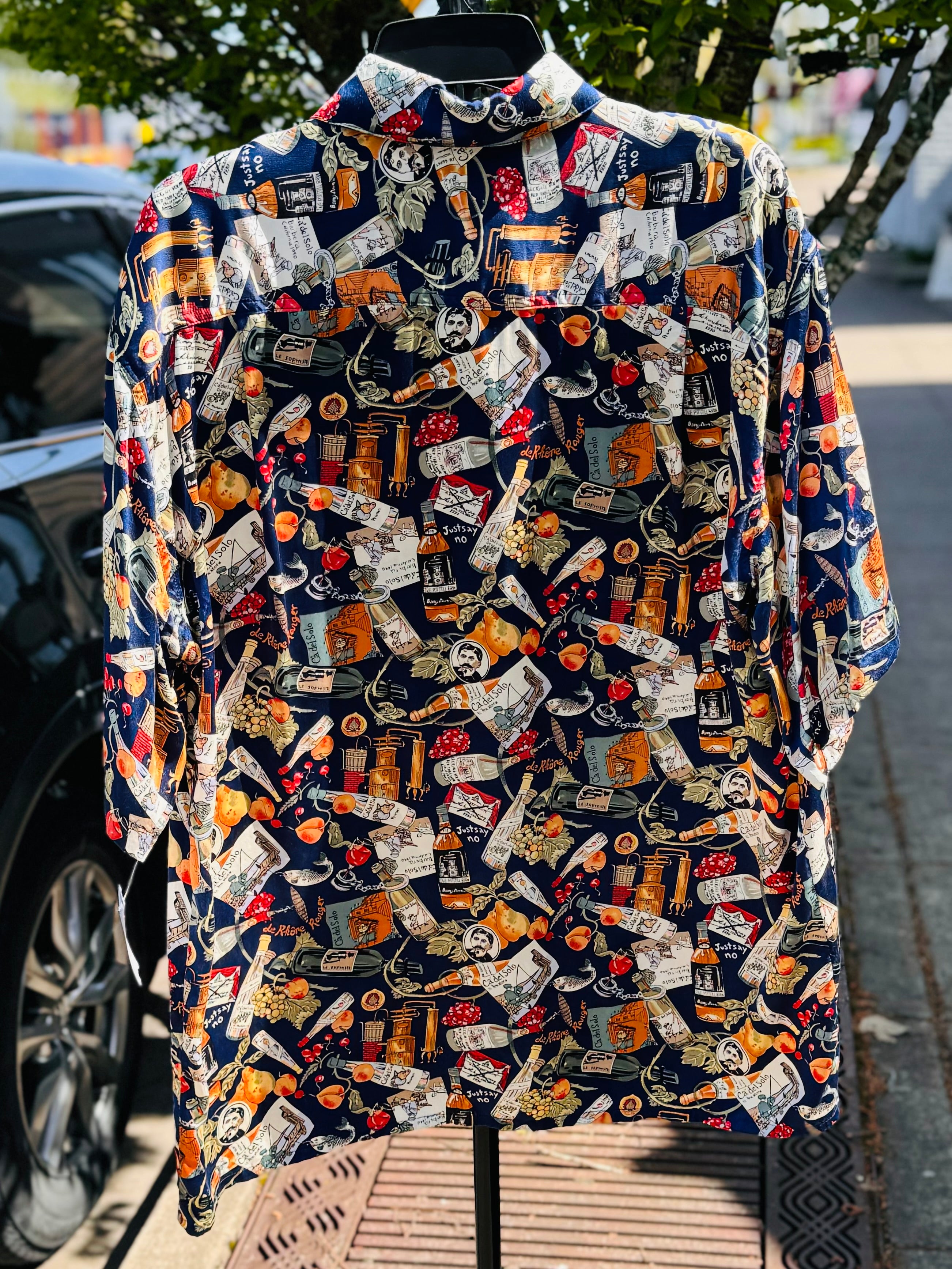 Vintage 90’s Men’s Nicole Miller Ca Del Sol 100% Silk Shirt Medium