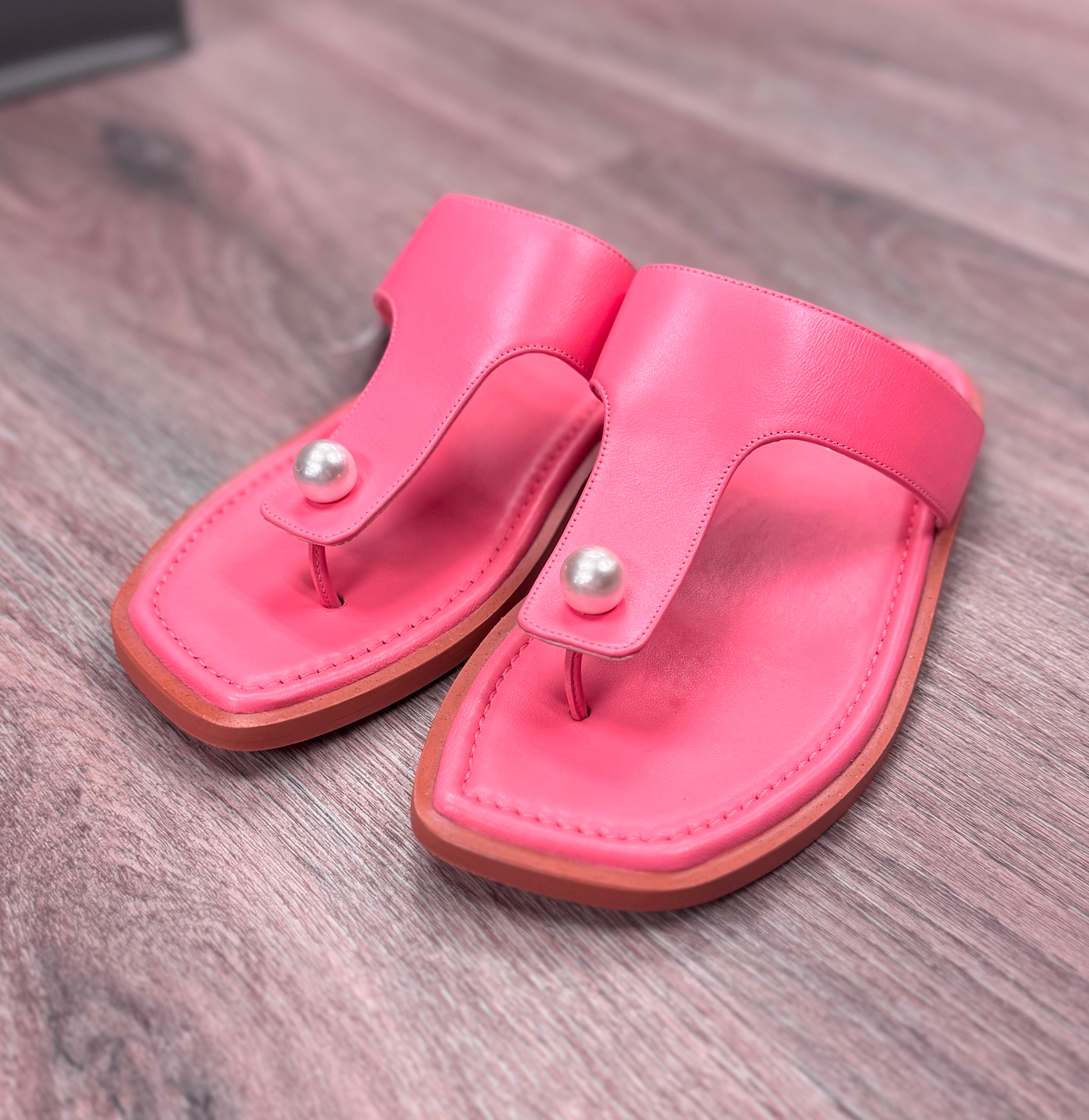 STUART WEITZMAN Pink Pearl Goldie Thong Sandal Sz. 7 1/2