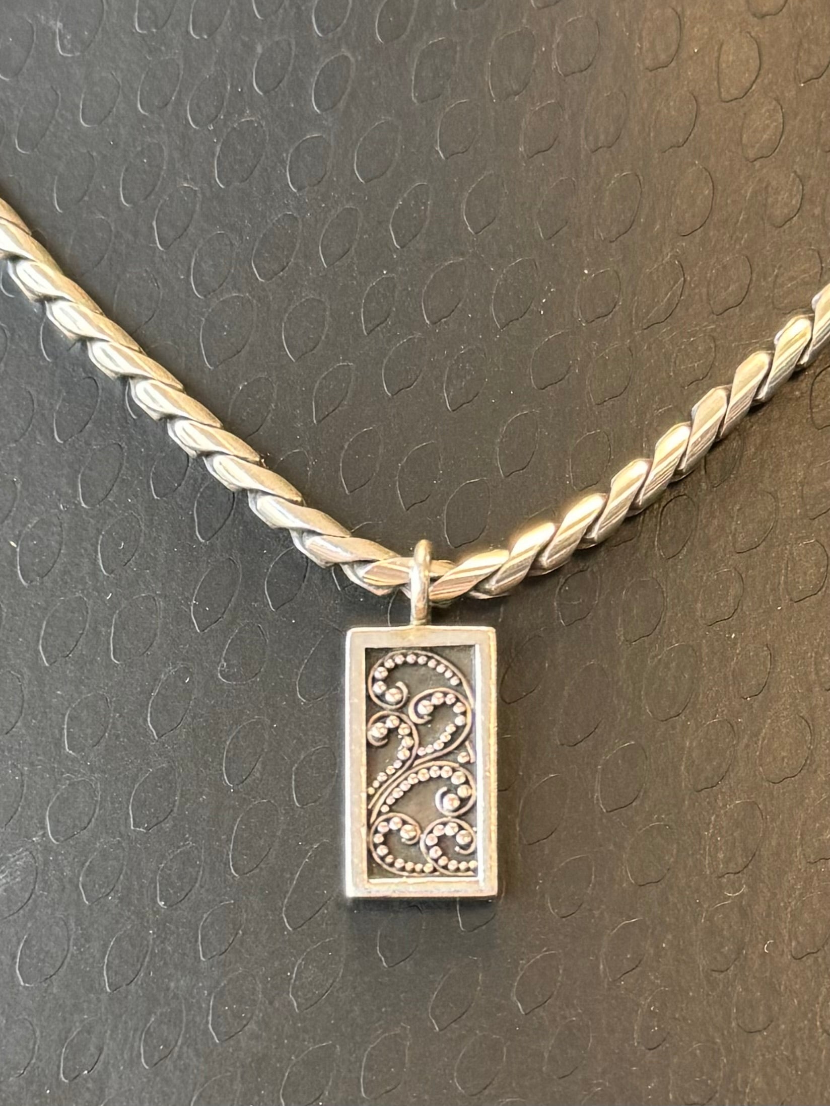 LOIS HILL Sterling Silver Paisley Pendant Necklace