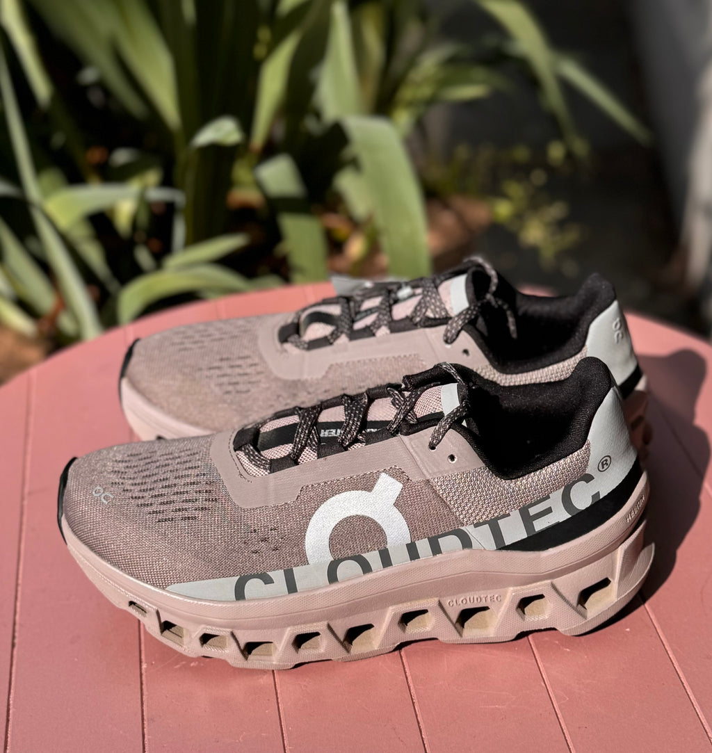 SOLD! ON Mauve Helion Cloudmonster Sneakers Sz. 7 1/2