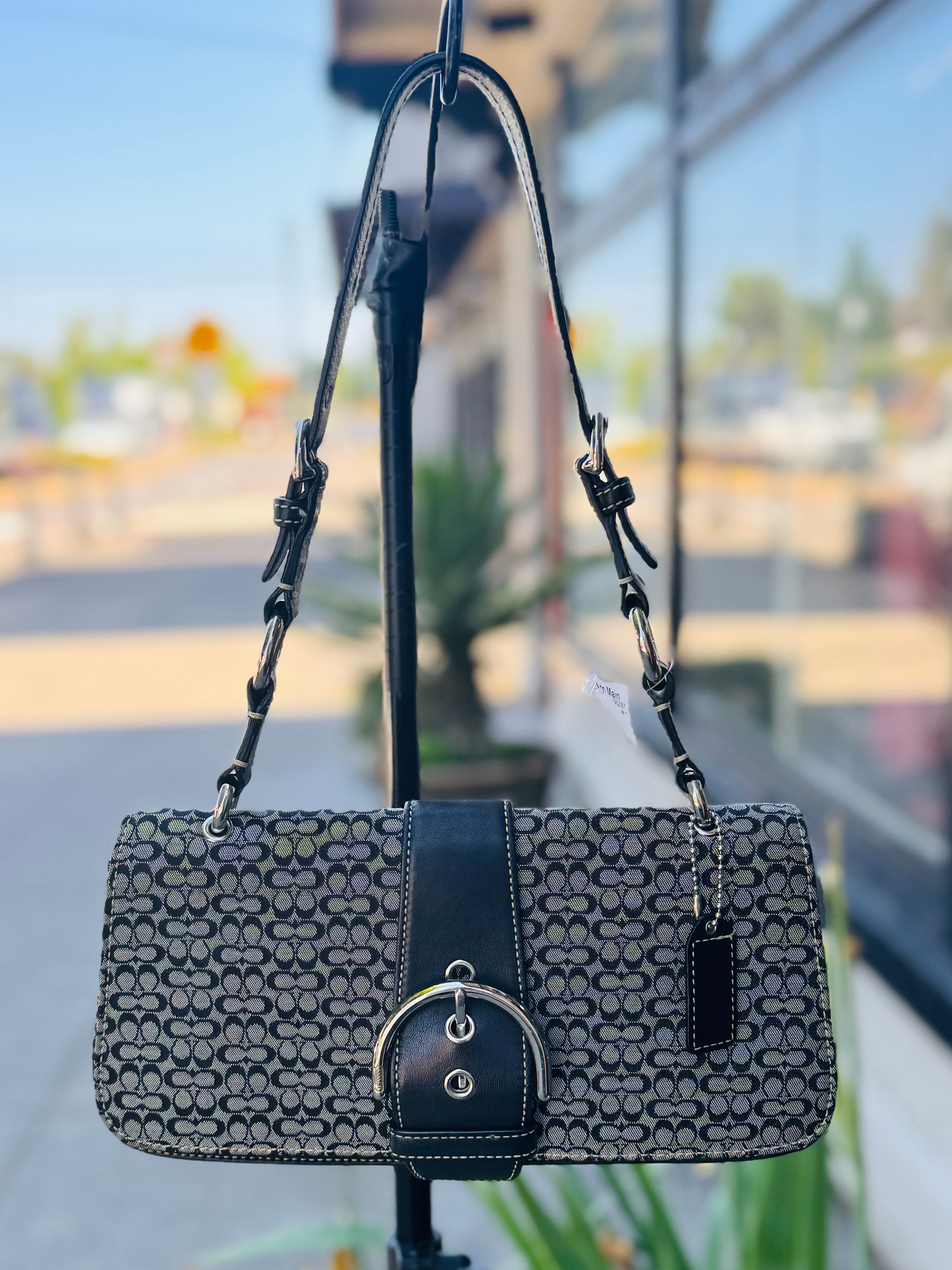 COACH Canvas Signature Kelly Vintage Y2K Shoulder Bag