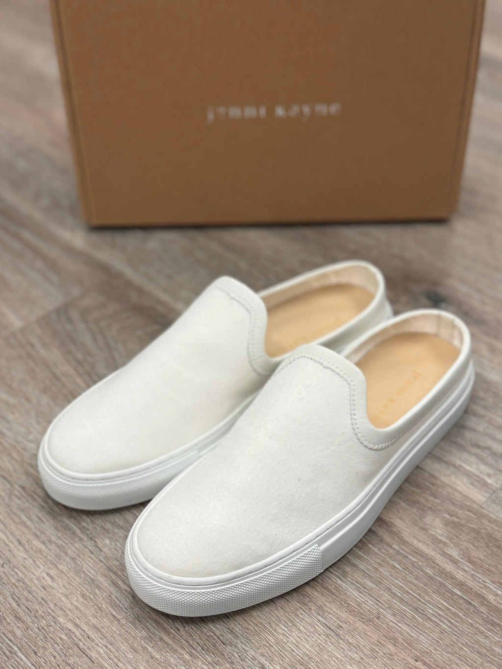jenni kayne White Canvas Slip On Shoes Sz. 38 / 8