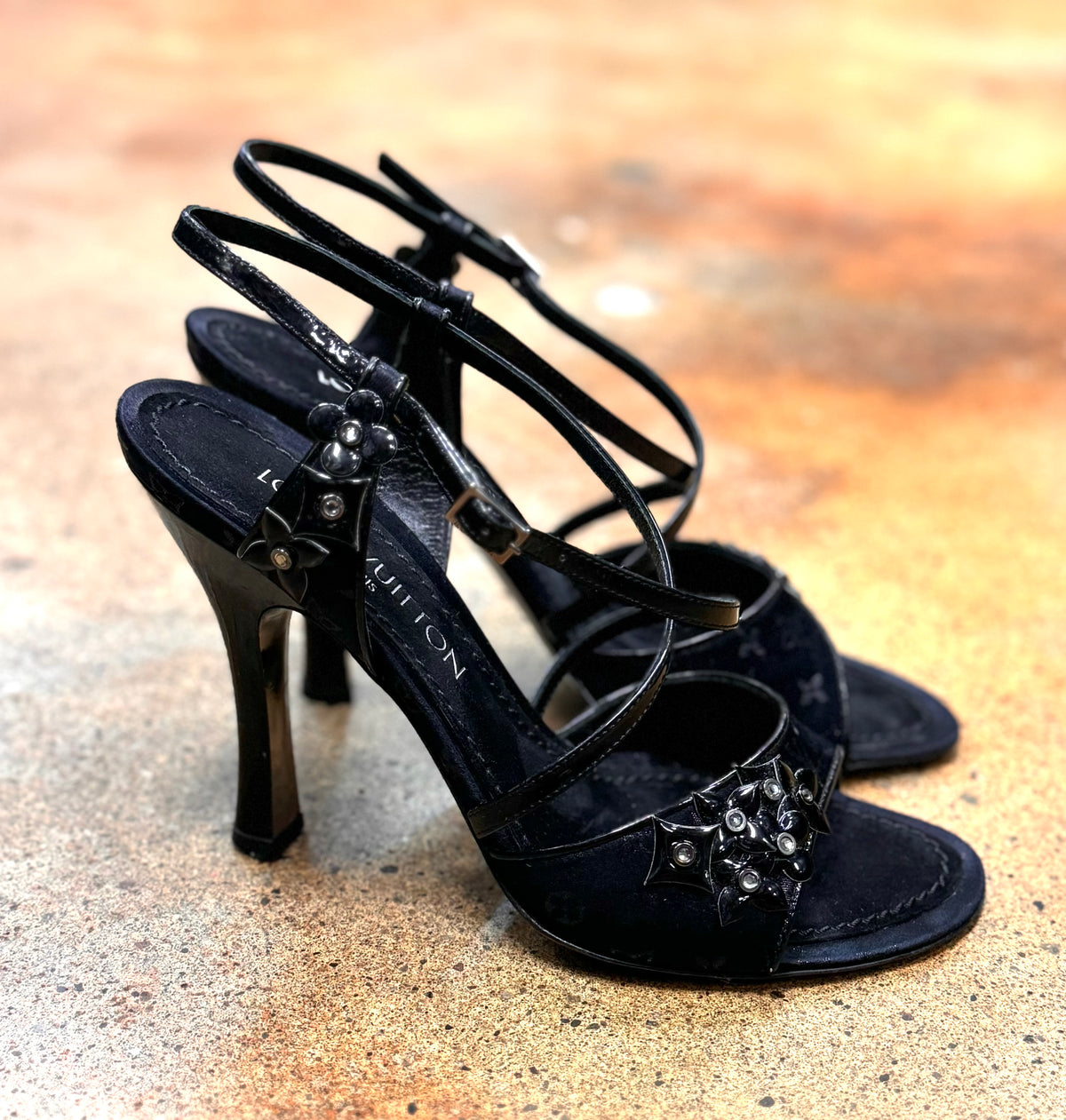 LOUIS VUITTON Y2K Vintage Black Strappy Heels Sz. 7 1/2
