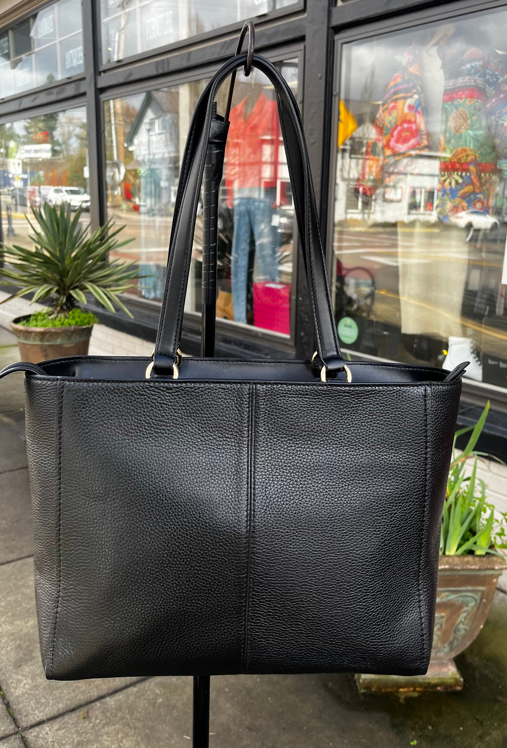 MICHAEL KORS Samira Black Pebbled Leather Tote