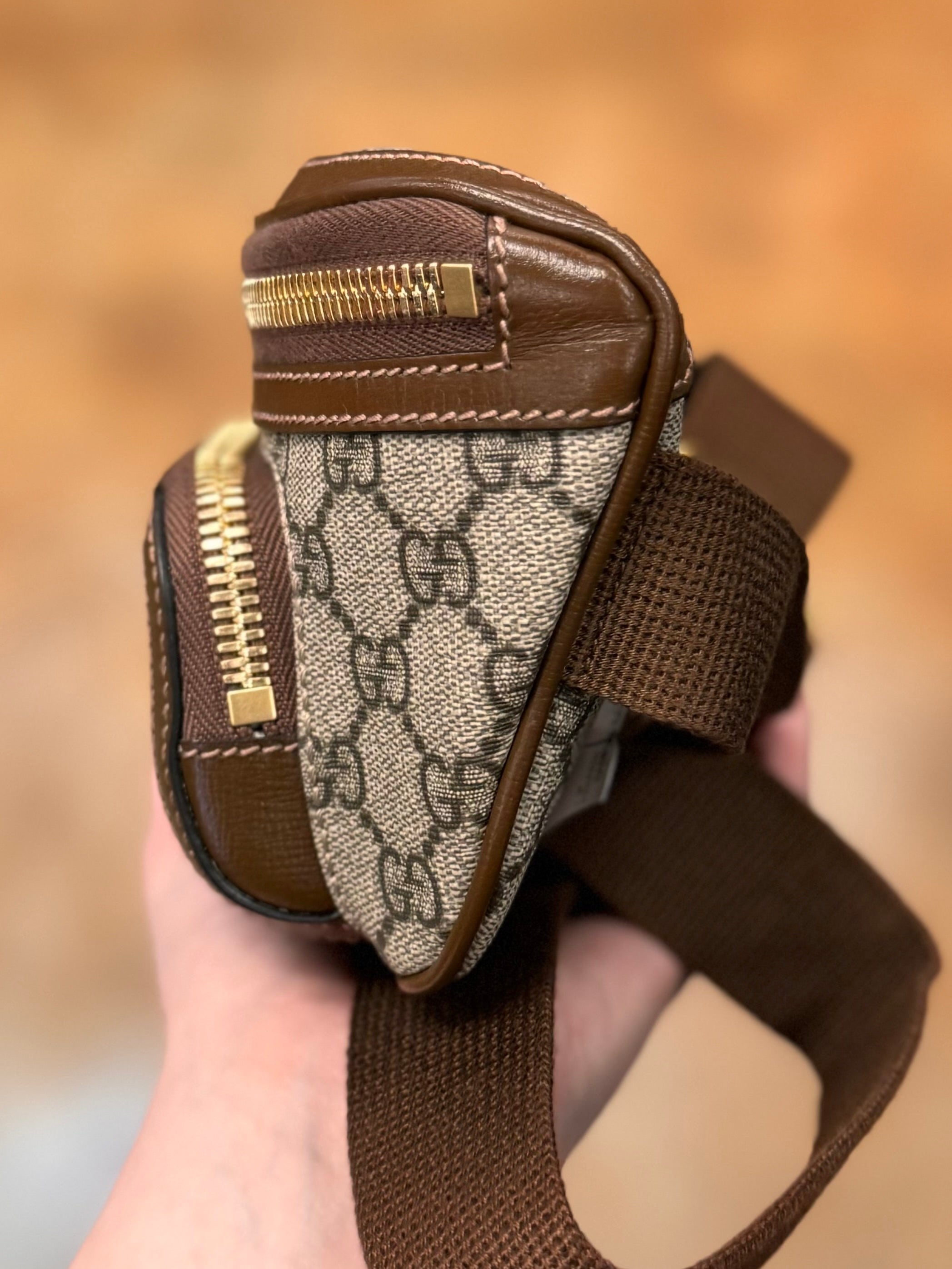 GUCCI Interlocking GG Brown Monogram Canvas Belt Bag NEW