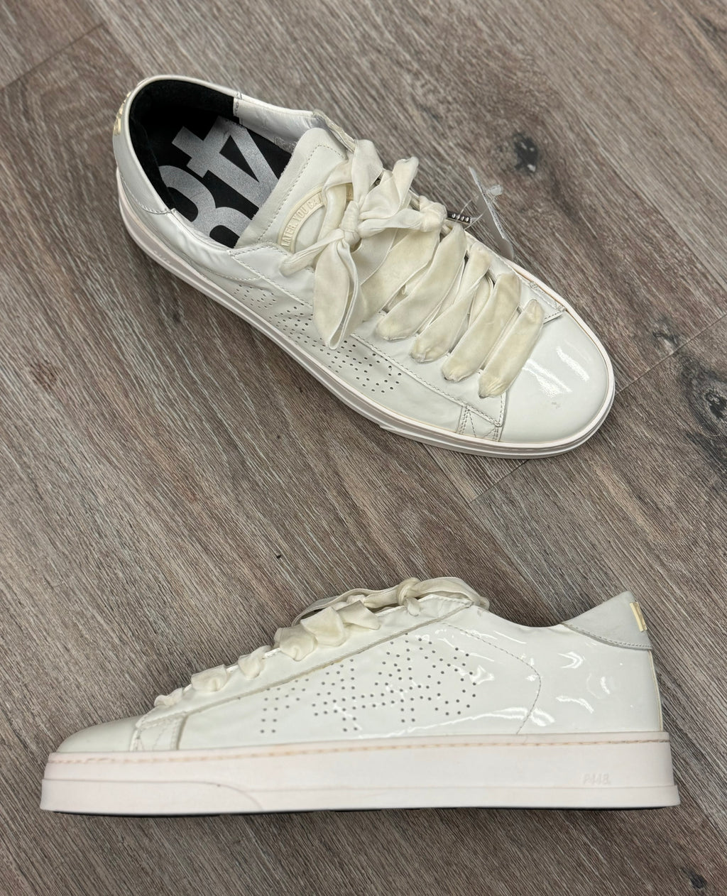 P448 Cream Platform Patent Leather Ribbon Lace Up Sneakers Sz. 10