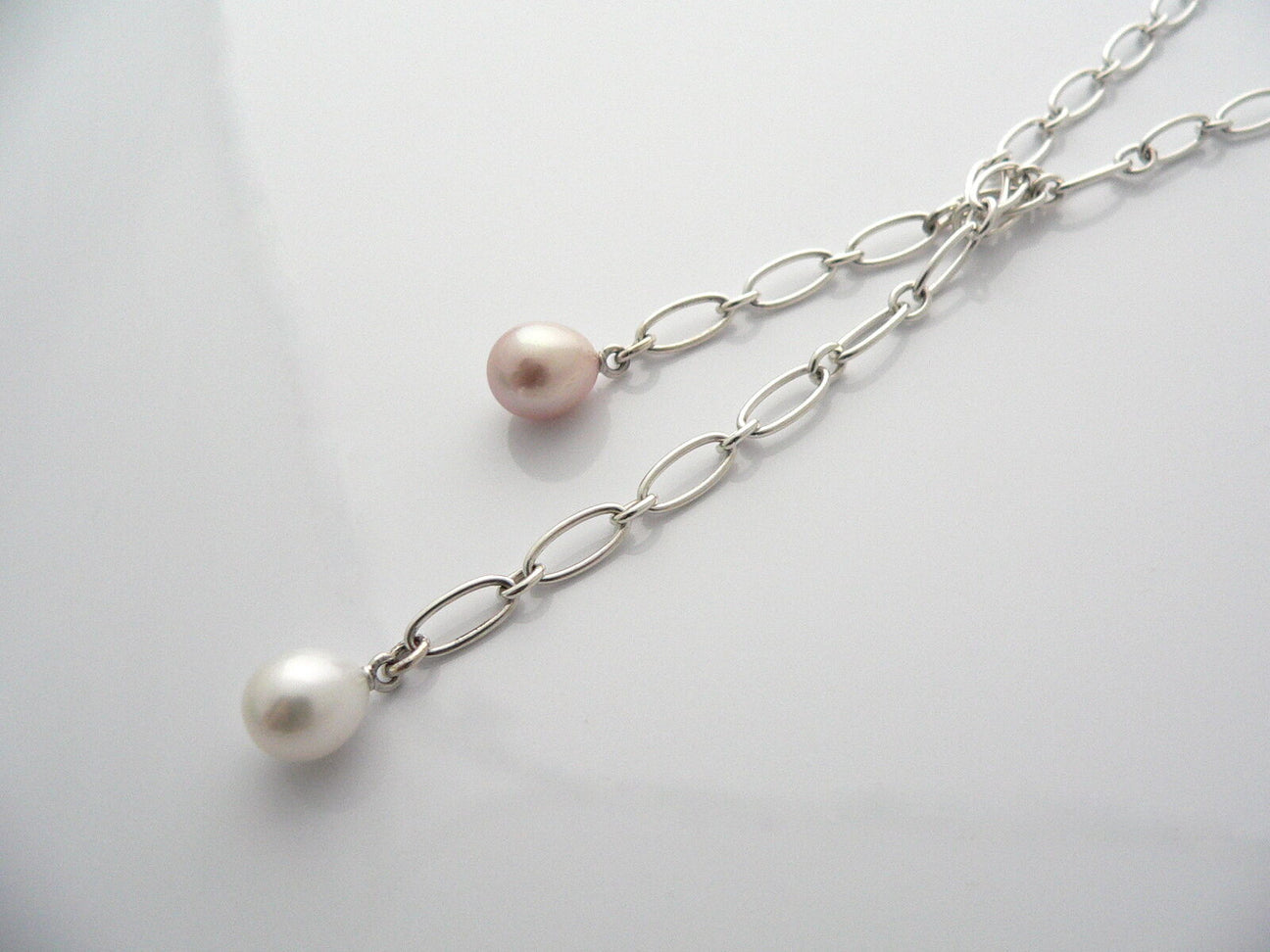 TIFFANY & CO. Elsa Peretti Sterling Oval Link & Pearl 18” Necklace