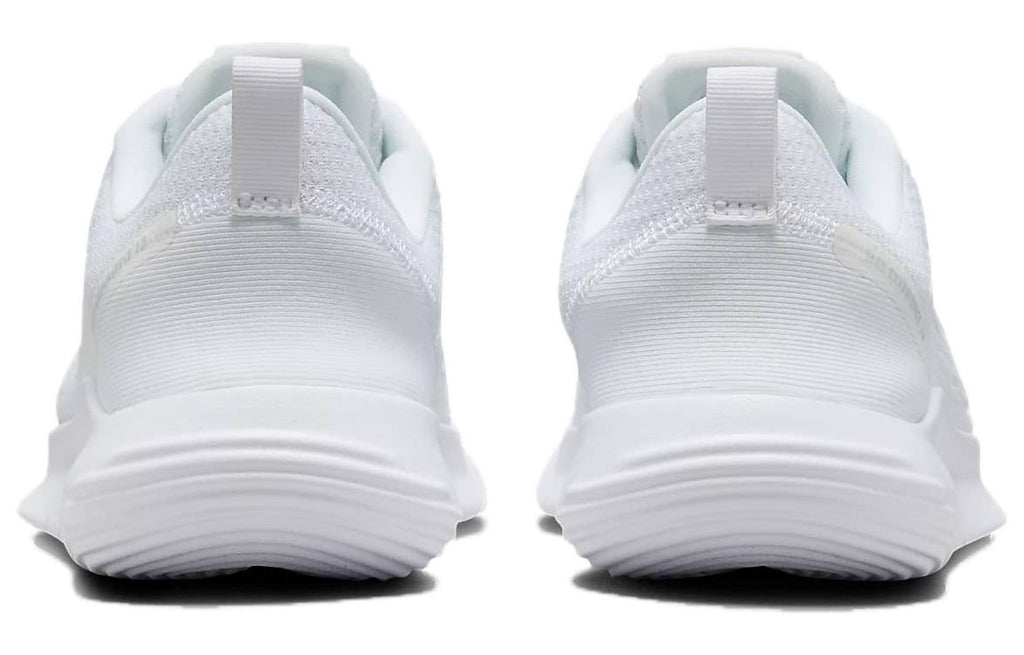NIKE White Flex Experience Run 12 Shoes Sz. 8 W