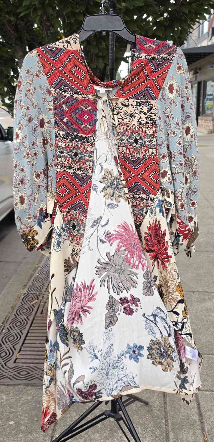 umgee Boho Longsleeve Patchwork Floral Kimono Sz. S/M