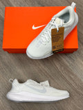 NIKE White Flex Experience Run 12 Shoes Sz. 8 W