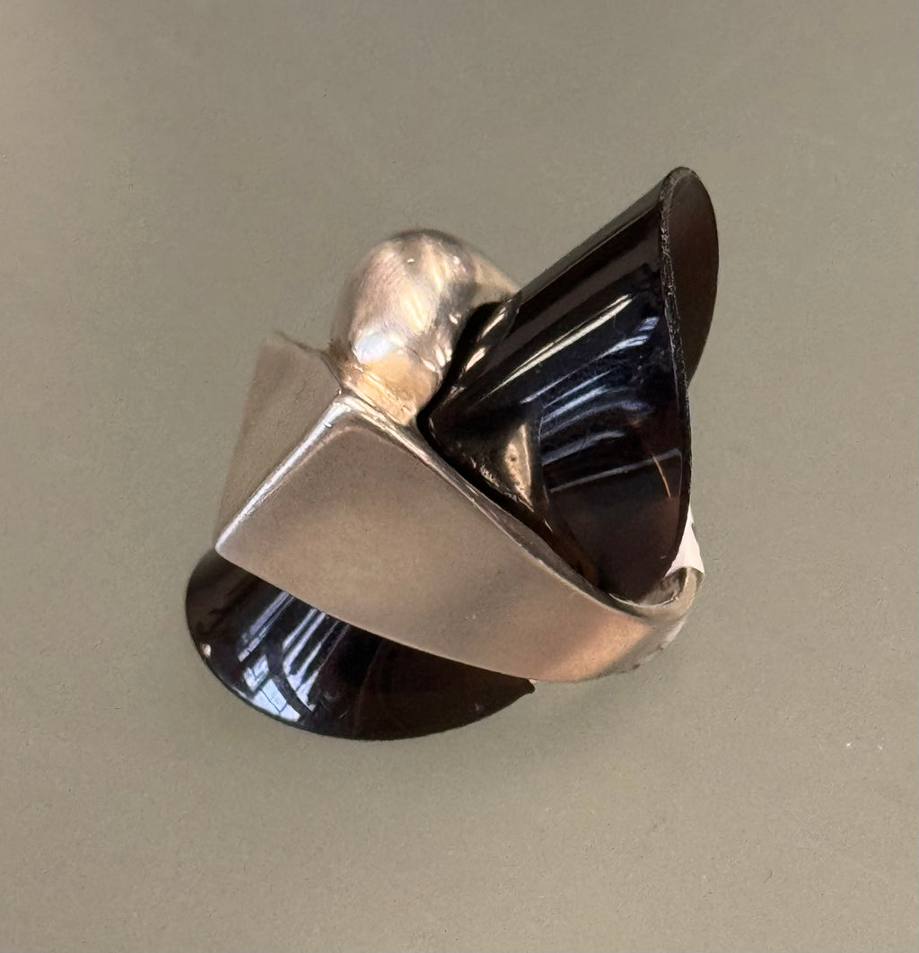 Sterling Silver Modernist Geometric Triangle / Circle Ring Sz. 8