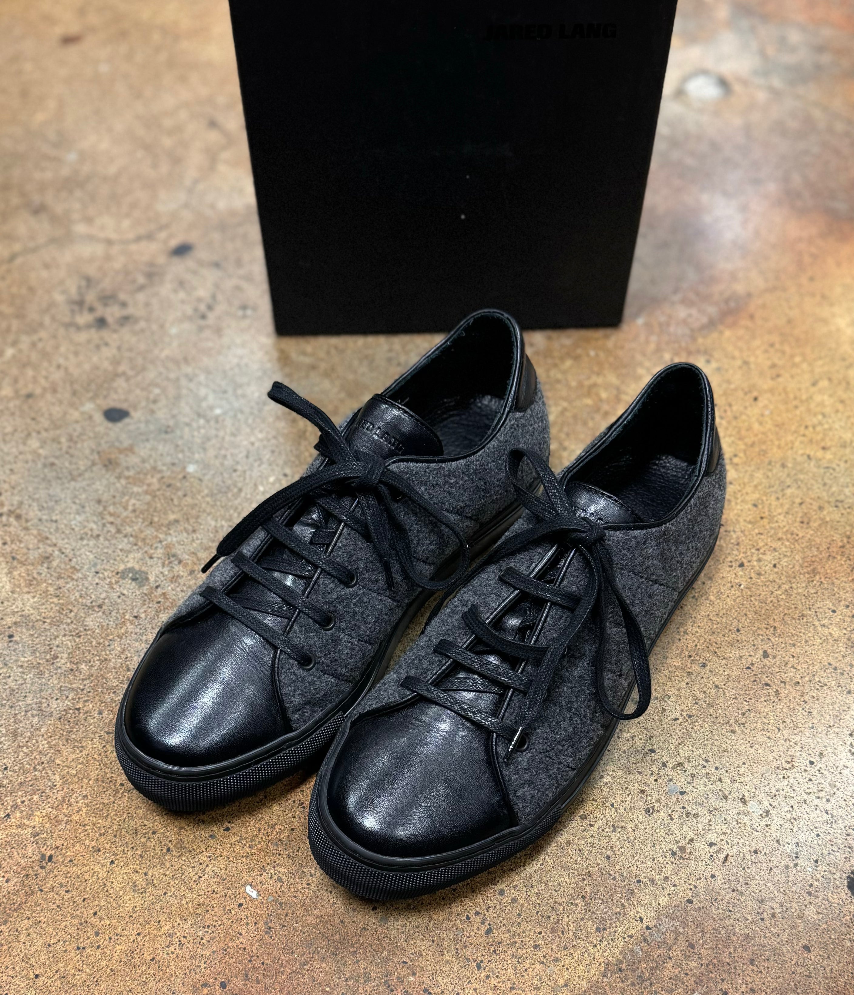 JARED LANG Grey Wool & Leather Lace Up Sneakers Sz. 40 w/Box
